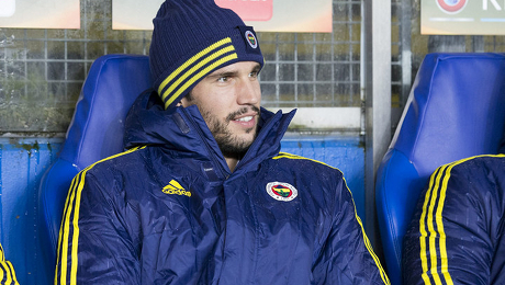 Карьера ван Перси загибается в Турции: что делать