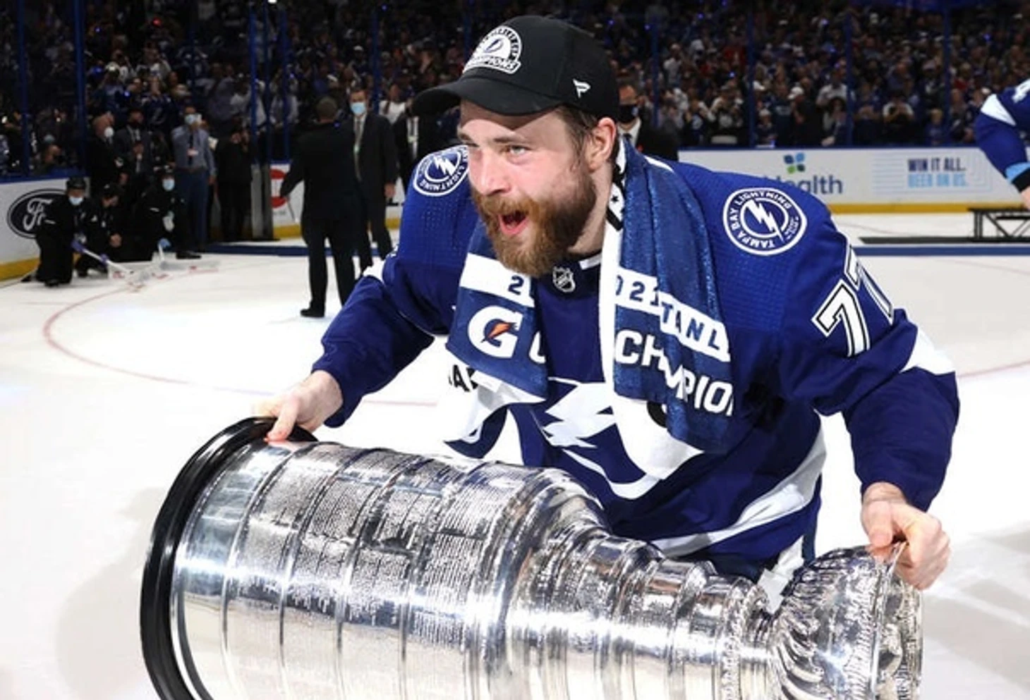 виктор хедман