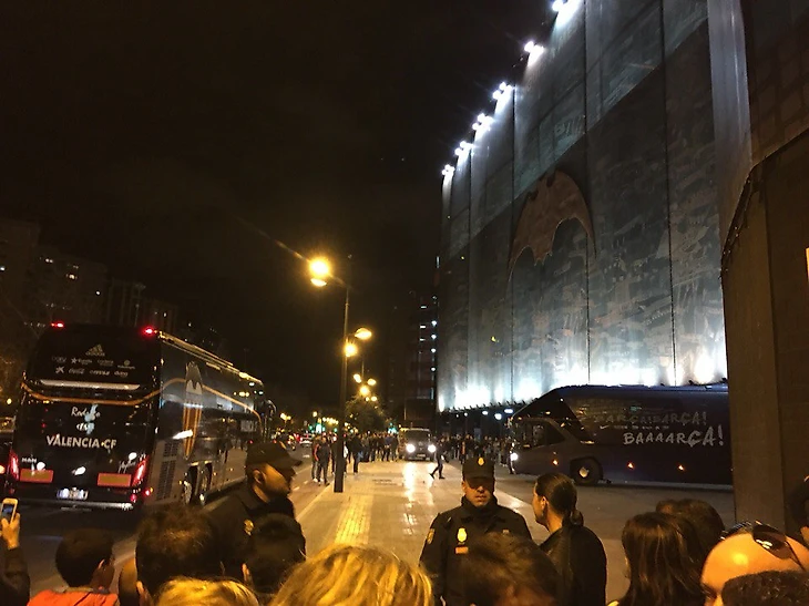 Автобусы Бары и Валенсии