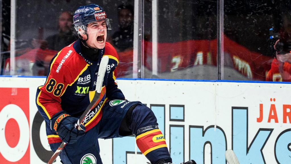 ТОП-10 проспектов НХЛ, которые сильно проводят этот сезон в Европе