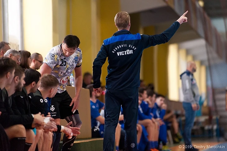 Сергей Кленов в журнале "Быстрый центр". Как держаться на гребне волны? Тактический ликбез, изображение №4