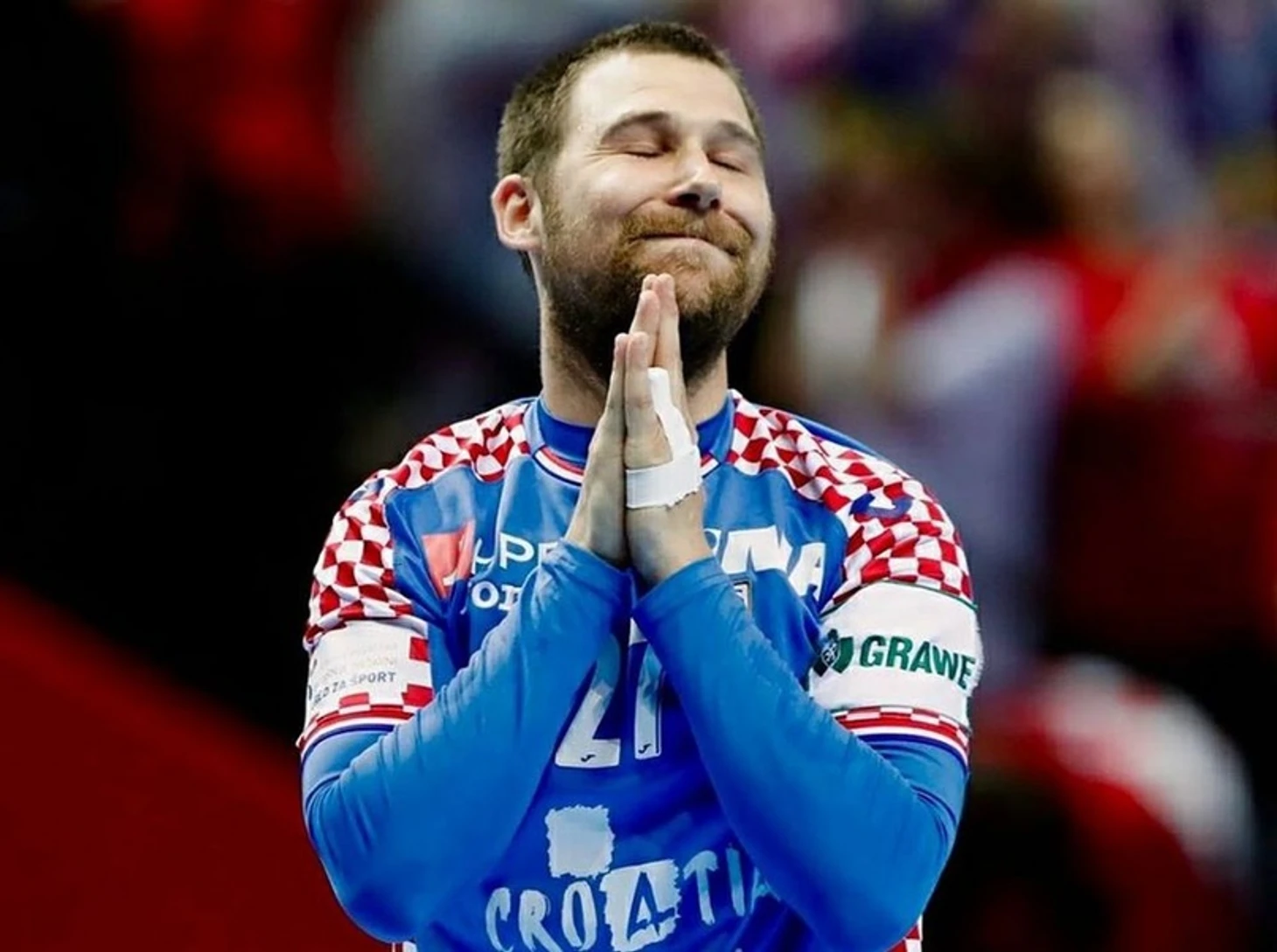 Судьба человека. Иван Чупич. Бомбардир без пальца на бросковой левой, изображение №3