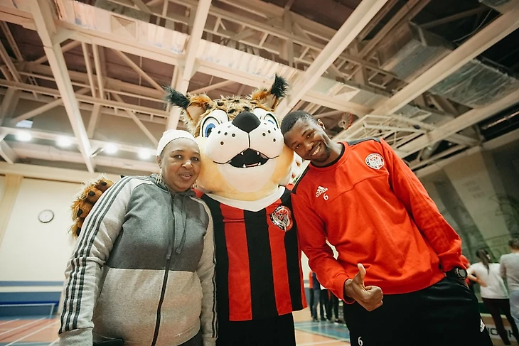 Секу Конде и мама