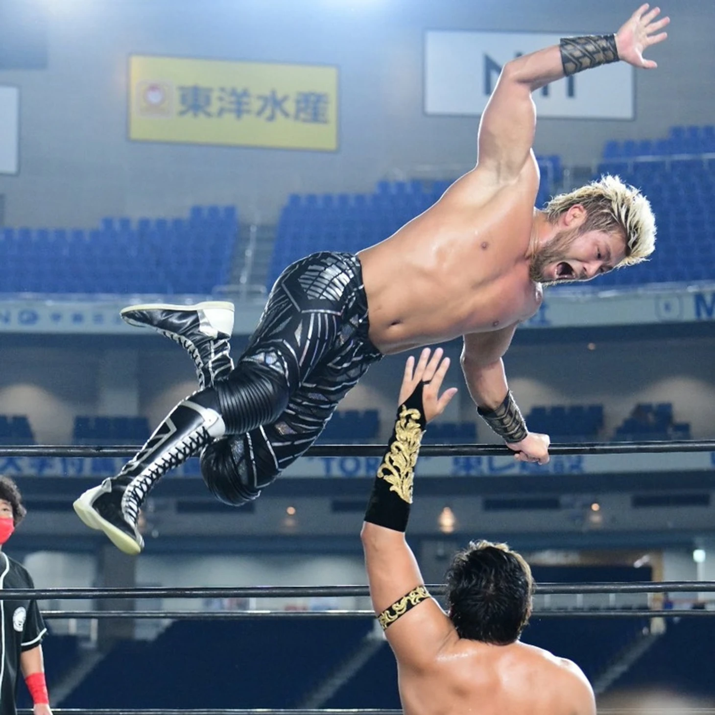 Обзор NJPW Wrestle Grand Slam in Tokyo Dome, изображение №17
