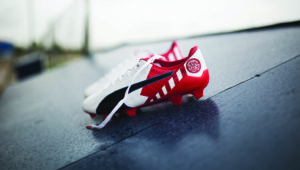 kickster_ru_puma-griezmann-evospeed_0004_17ss_social_ts_pumafootball_q1_derbyfever_antoinegriezmann_2