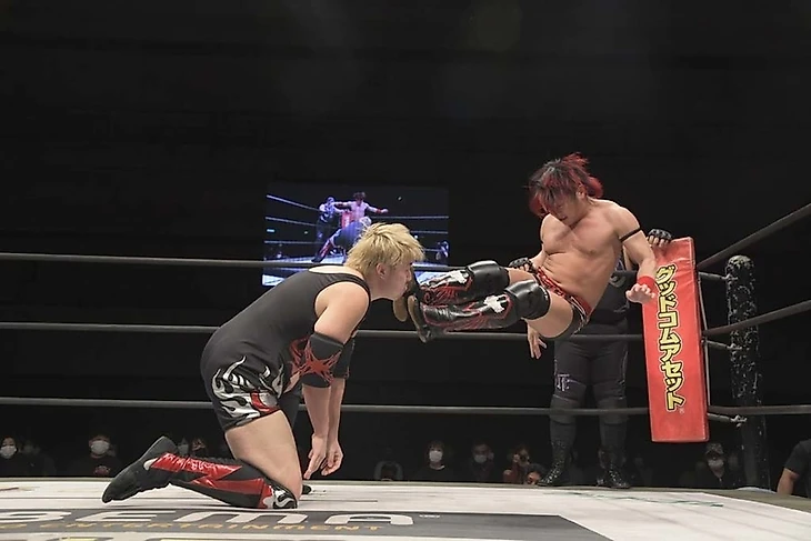 Обзор DDT Friendship, Hard Work, and Victory in Nagoya 23.02. 2021 (+ мэйн-ивент DDT Into the Fight от 28.02.2021), изображение №9