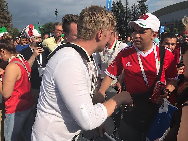 Марокканец и барабанщики