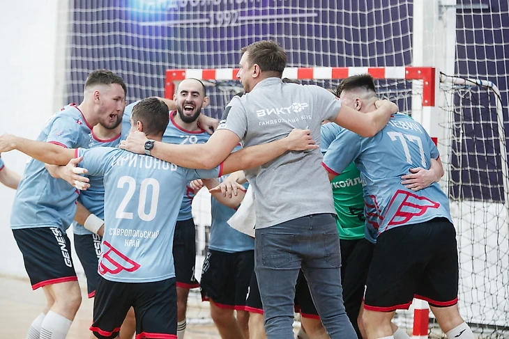 Olimpbet Суперлига. Сергей Горбок: "В таком графике некогда пребывать в эйфории или в унынии!", изображение №4