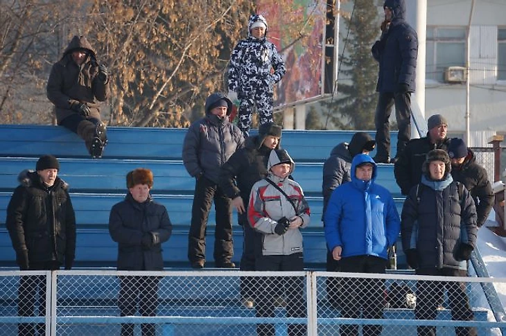 Фрагмент матча &quout;Алмаз&quout; (Зеленогорск) – &quout;Ачинск-Роснефть&quout; (Ачинск)