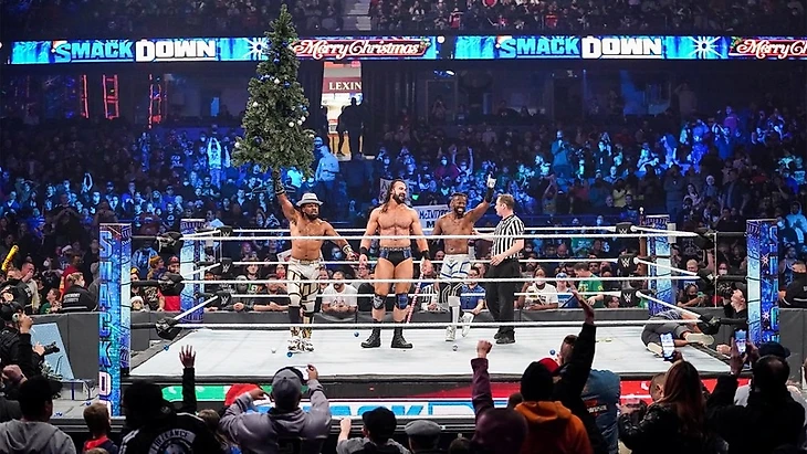 Обзор WWE Friday Night Smackdown: Merry Christmas 24.12.2021, изображение №1