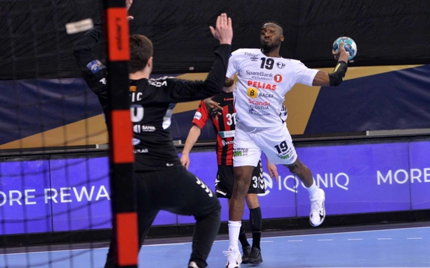 Лига чемпионов. "Вардар" — "Эльверум": бег на месте, или В чем убедила ничья, изображение №2