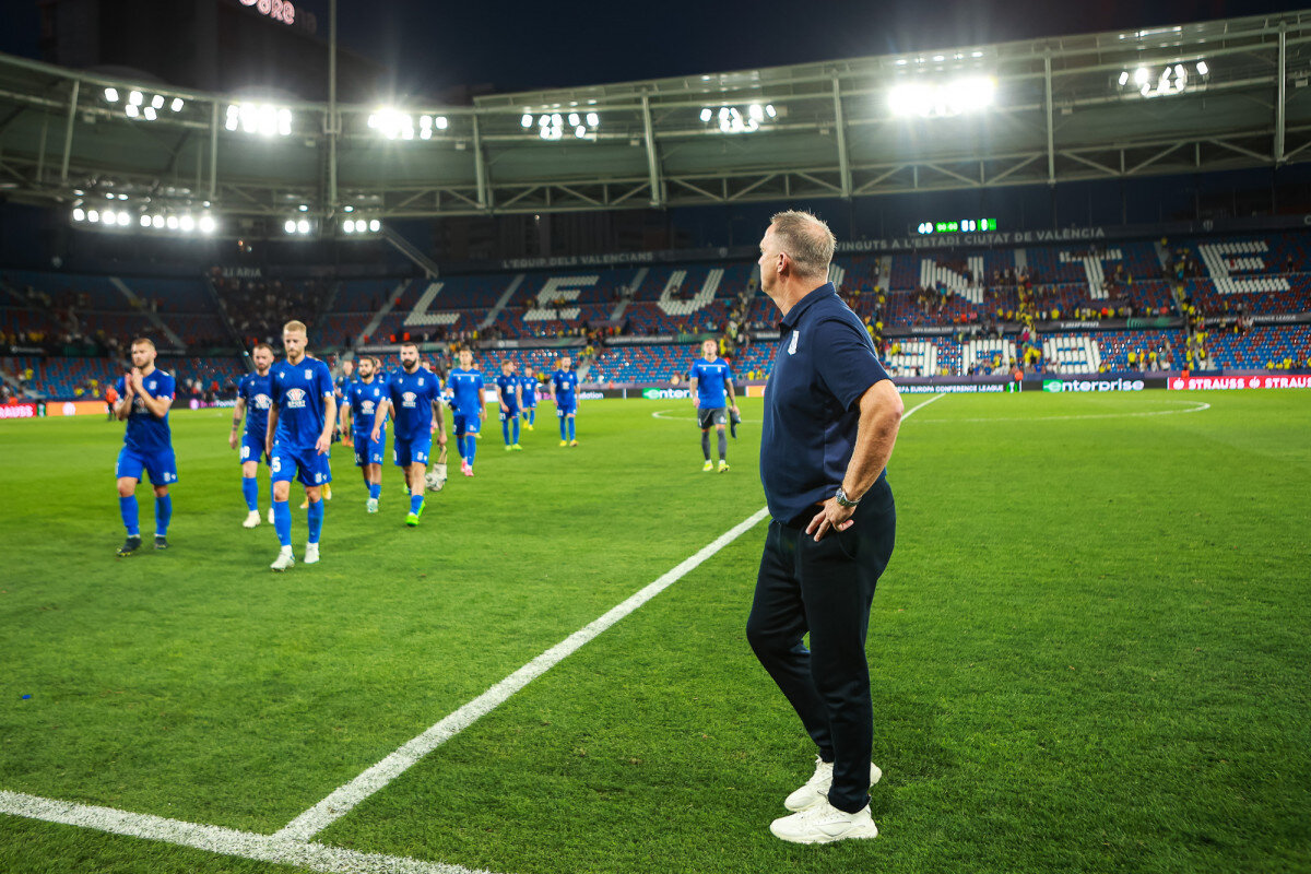 «Железнодорожники» дали бой «желтой субмарине». «Вилльярреал» 4:3 «Лех»