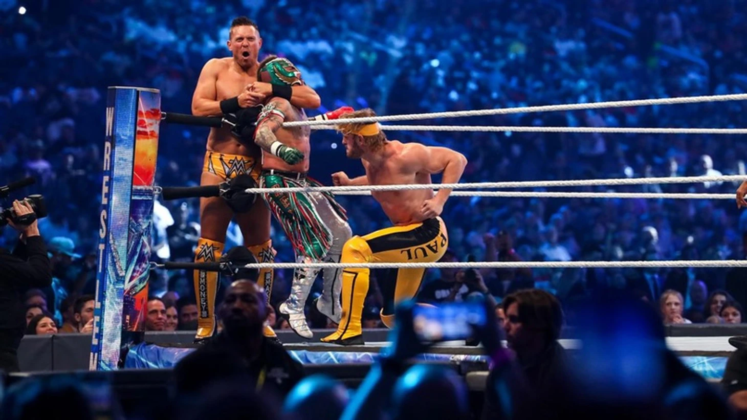 Обзор первого дня WWE WrestleMania 38, изображение №11