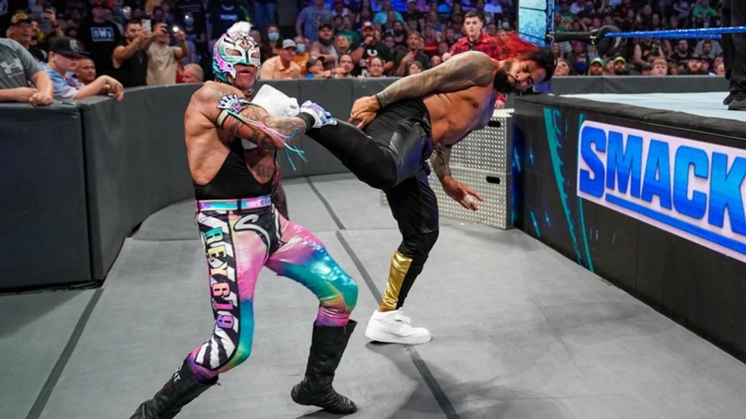 Обзор WWE Friday Night Smackdown 30.07.2021, изображение №6
