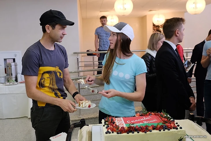 Бумажная свадьба 25