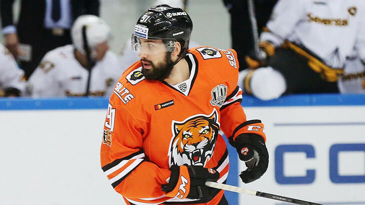 В КХЛ забил сын министра финансов Хабаровского края. Ему 28 лет, и это его второй гол в лиге