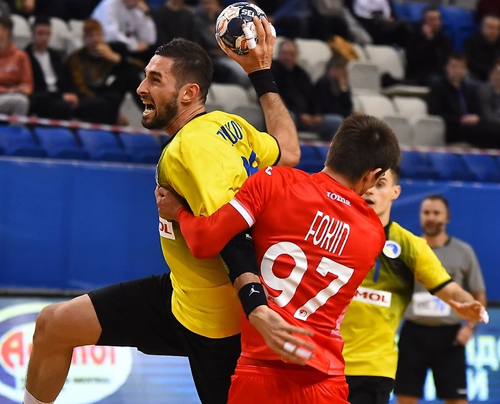 ЧЕ-2022. Василий Филиппов: "Россиянам могло быть куда тяжелее, сыграй лучше украинские вратари", изображение №3