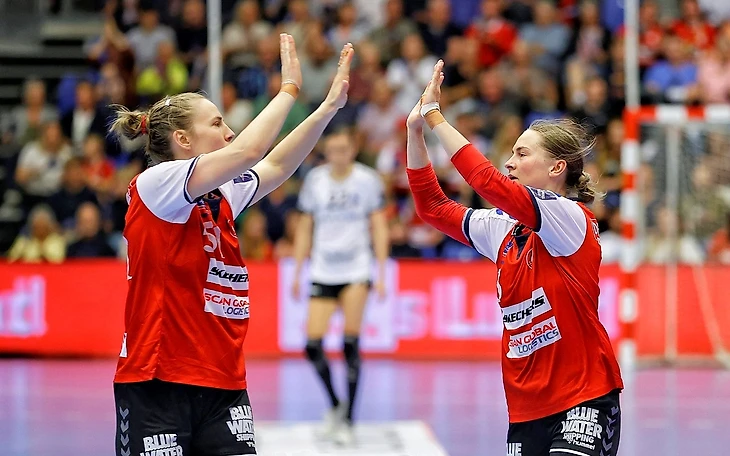 Лига чемпионов. План Василе был хорош, но с изменениями Йенсена "Бухарест" не справился, изображение №3