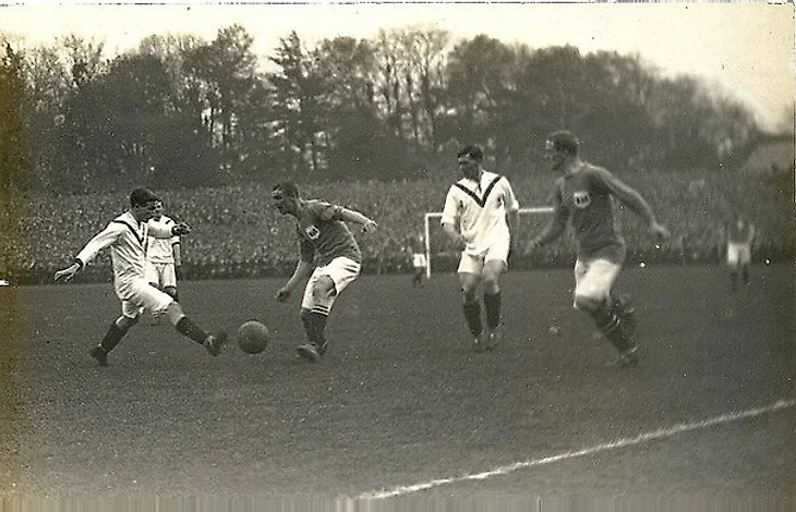 Во время матча финала Кубка Англии 1909 года