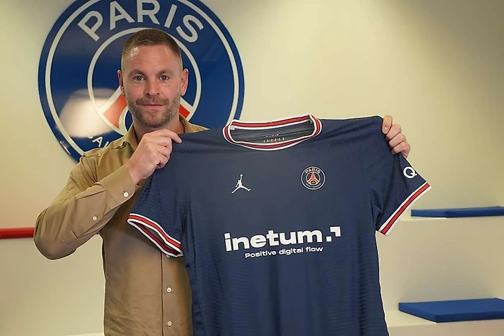 Не мальчик Паличка. От золотой клетки "Киля" до золотого чемпионата Европы, изображение №2