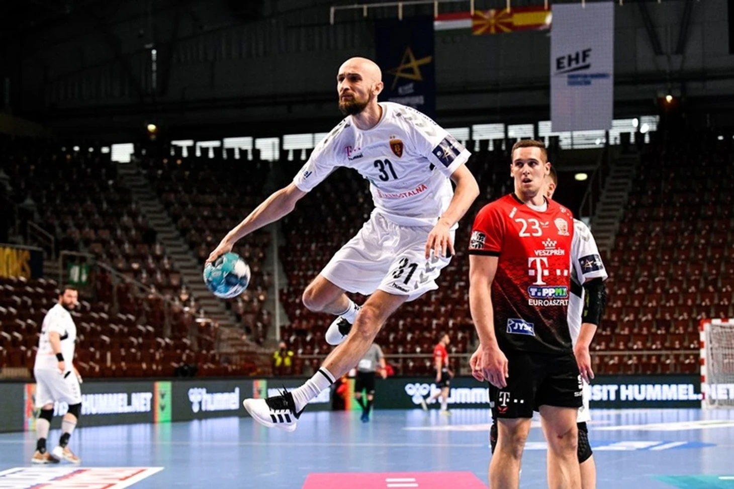 Лига чемпионов. Странная 1/8 финала завершилась формальностями. Исправит ли впечатления 1/4?, изображение №2