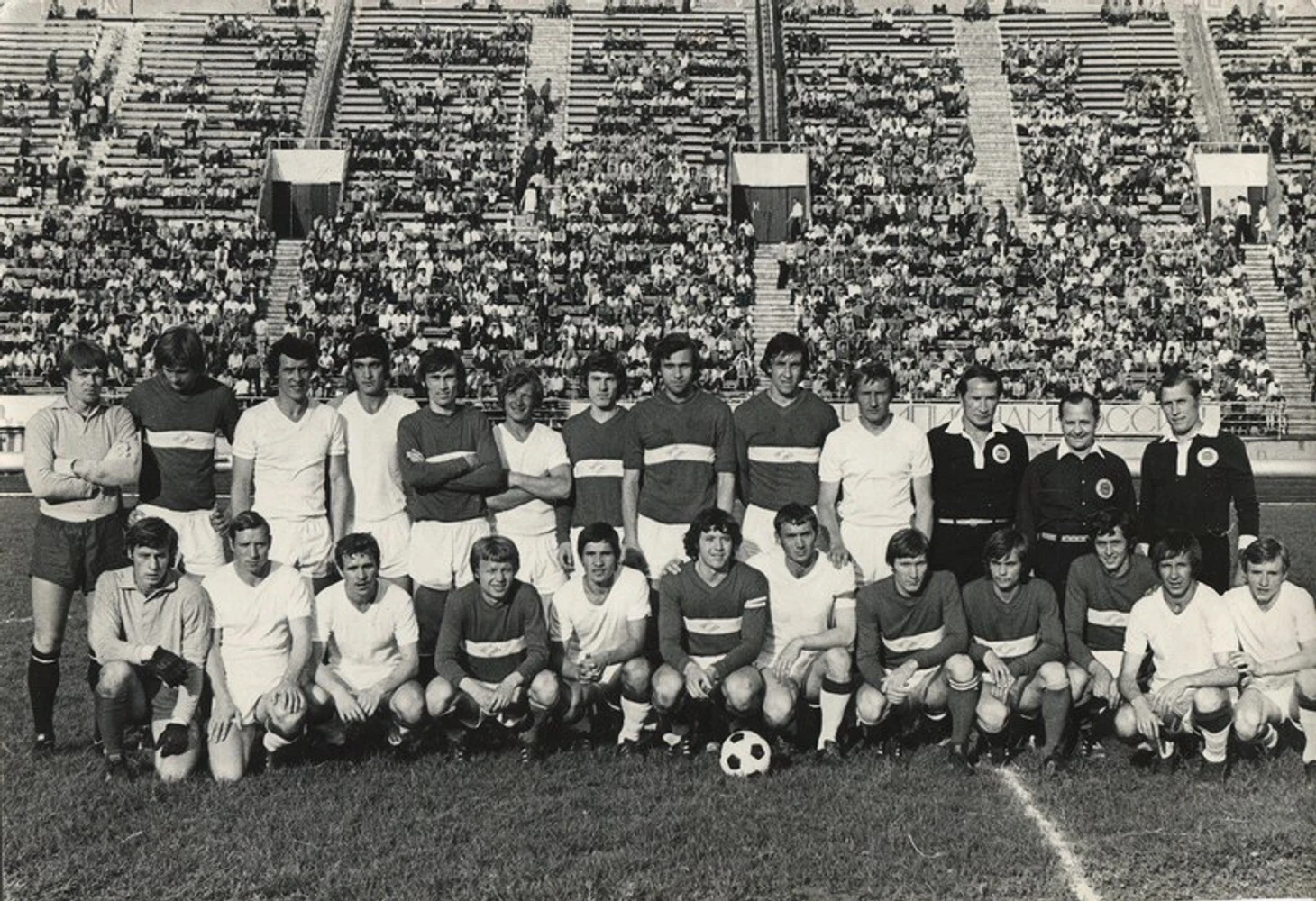 автомобилист красноярск спартак 1976