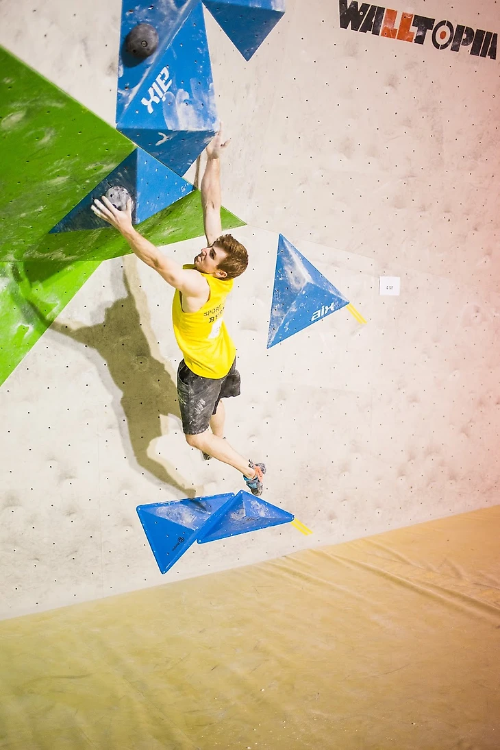 Connor Byrne climbing