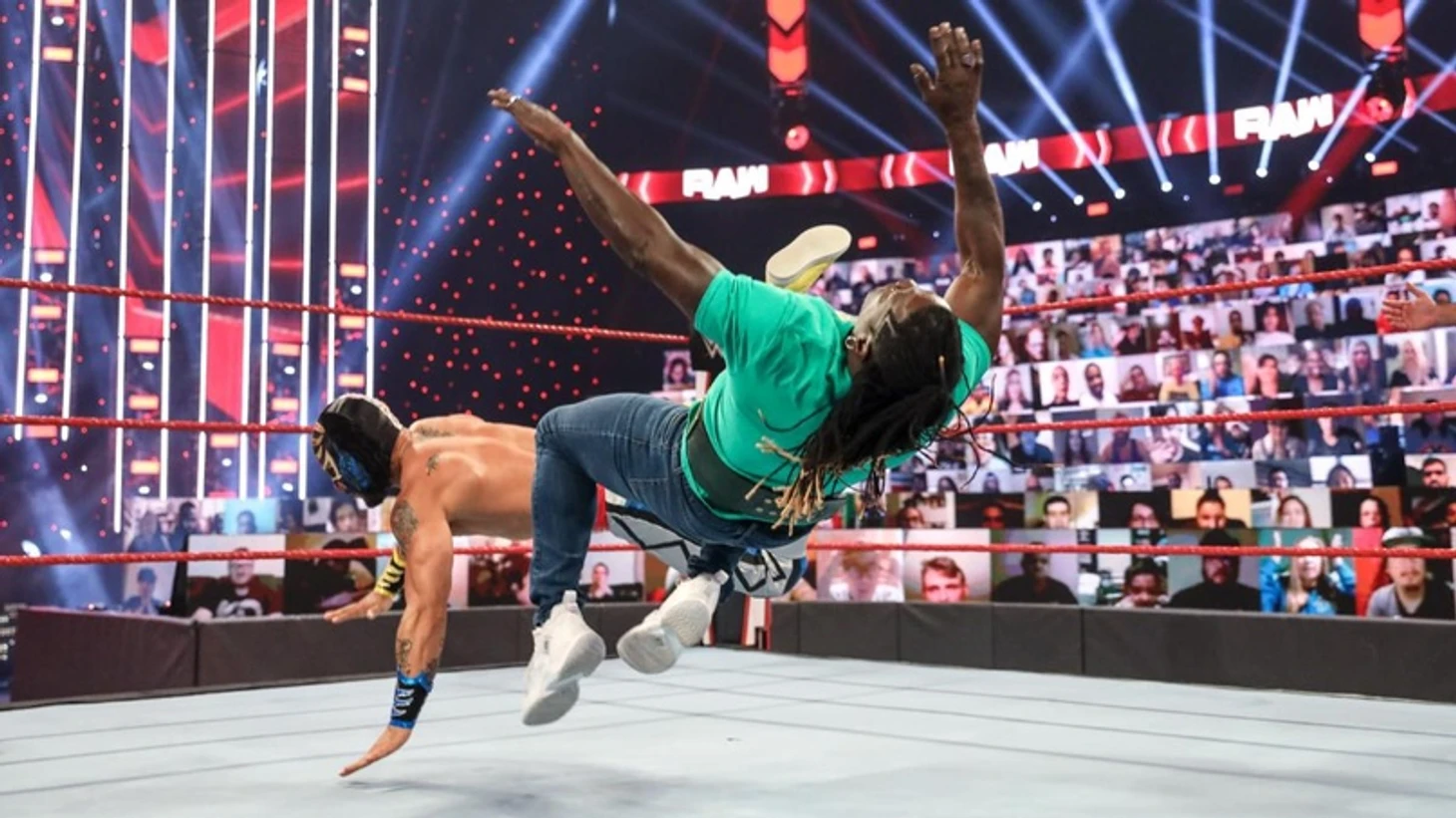 Обзор WWE Monday Night RAW 26.10.2020, изображение №6