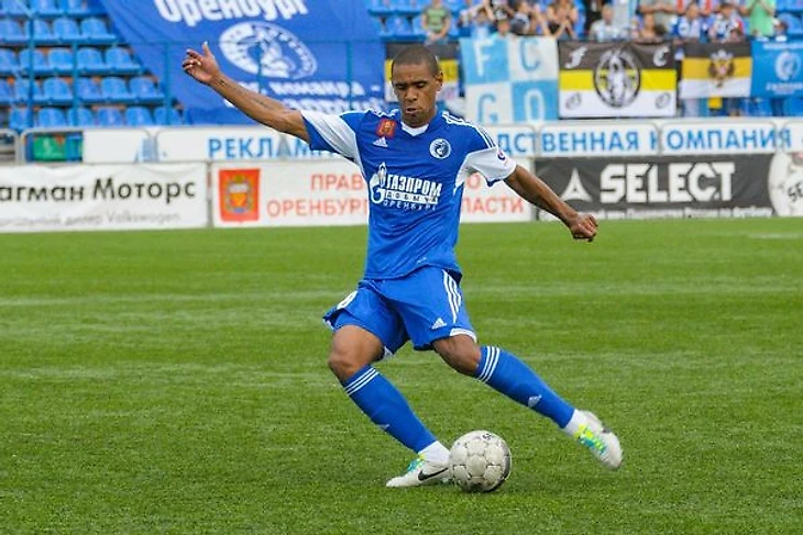 Адесойе Ойеволе