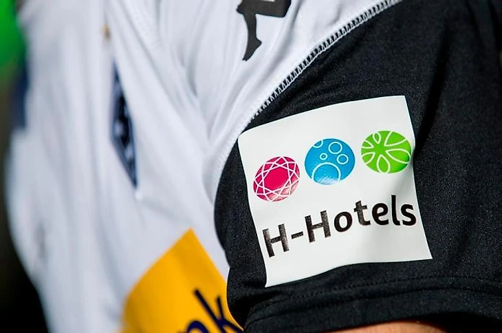 нарукавная реклама