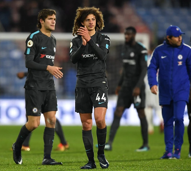 Дебют в АПЛ