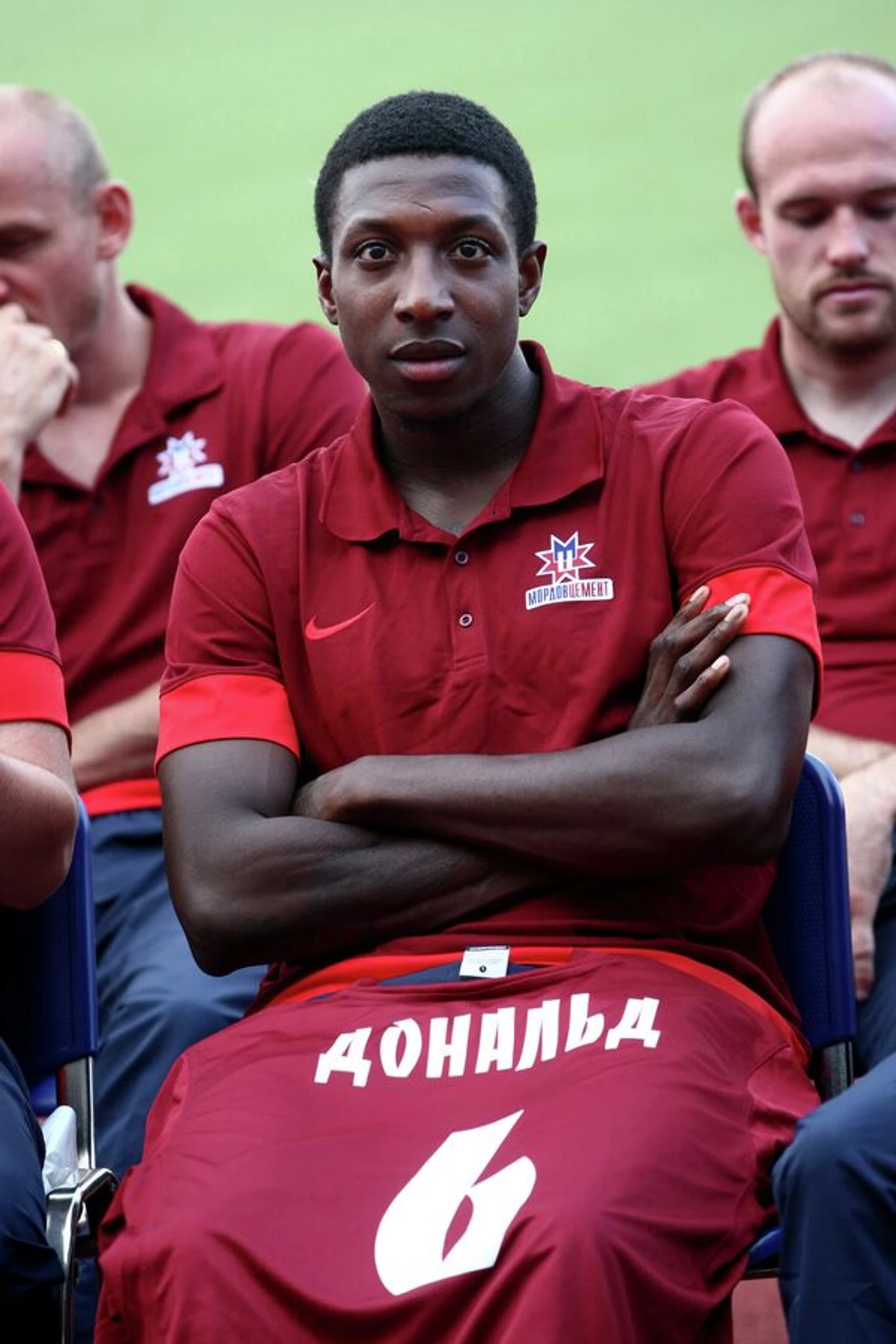https://photobooth.cdn.sports.ru/preset/post/7/79/ed31a800e4baeba4d56b3ddd5aa6f.jpeg