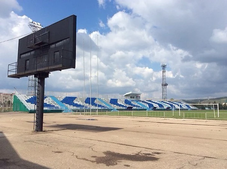 Стадион Алнас