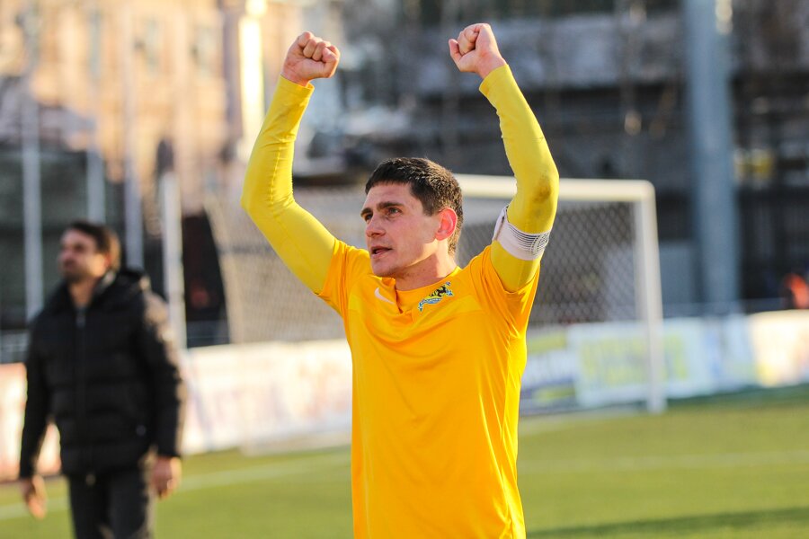 Give me my money. Старый новый скандал в «Луче-Энергии»