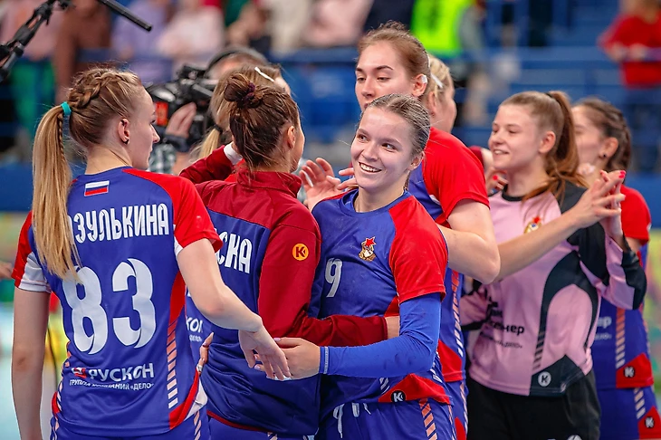 Olimpbet Суперлига. Кристина Щеглова: "Хочется забросить в ворота "Ростова", держу это в голове!", изображение №1