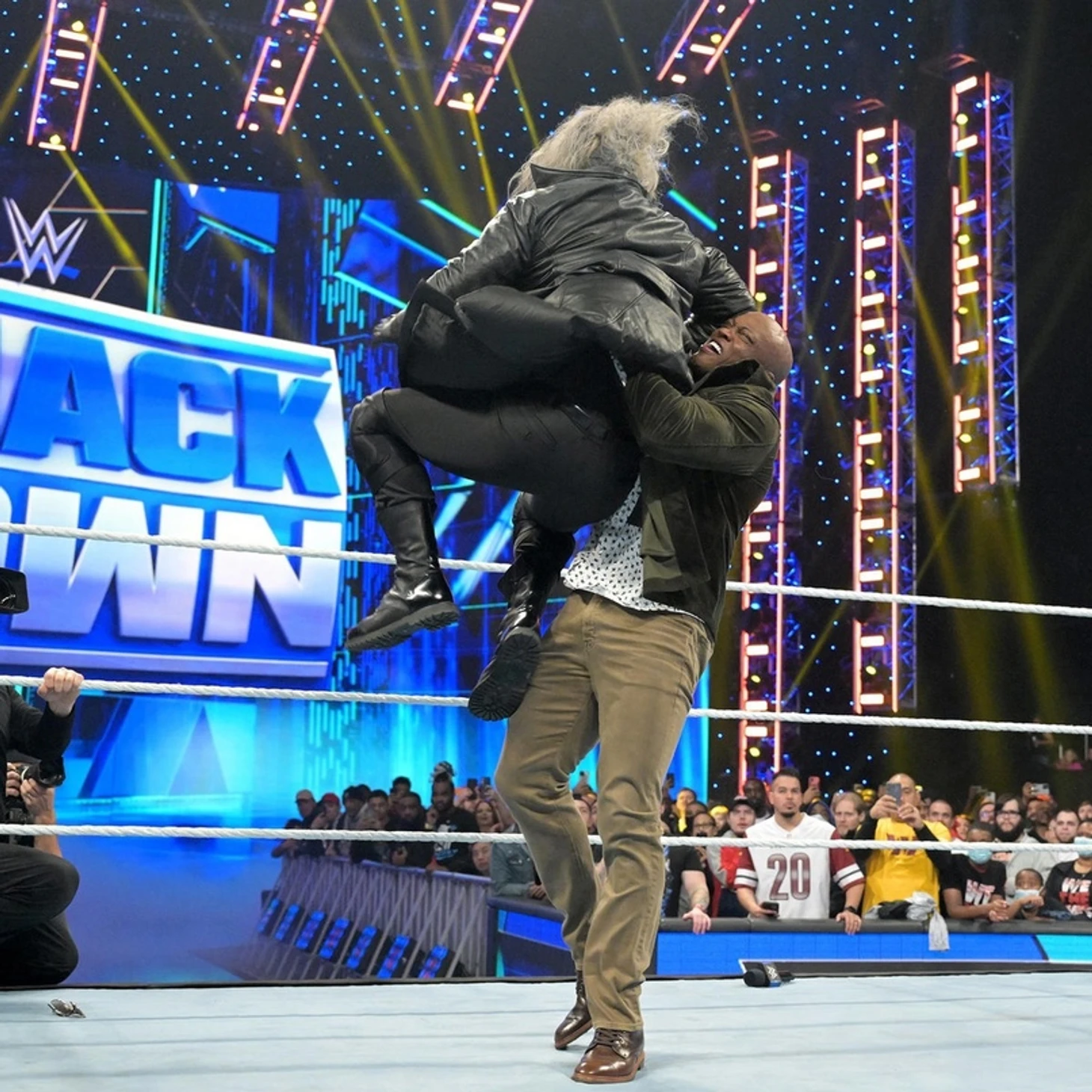 Обзор WWE Friday Night Smackdown 03.03.2023, изображение №7
