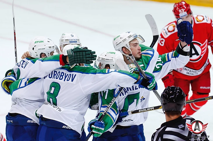 Воробьев открывает счет забитым шайбам Салавата