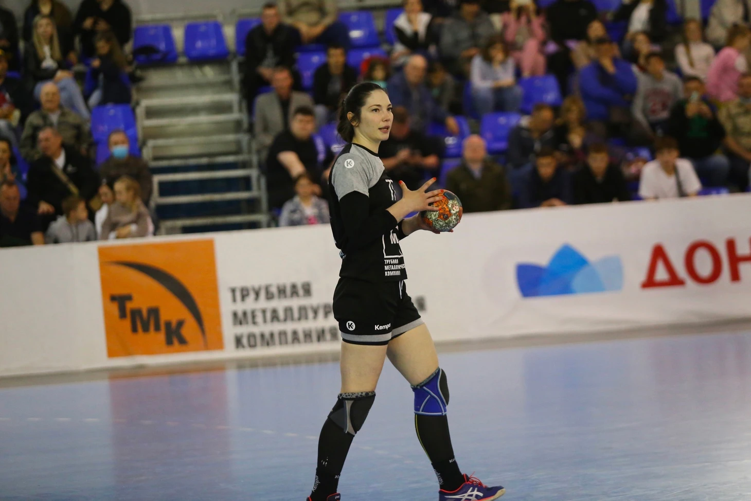 Olimpbet Суперлига. Валентина Гончарова: "Ребёнок — мой реабилитолог: постоянно на руках таскаю!", изображение №1