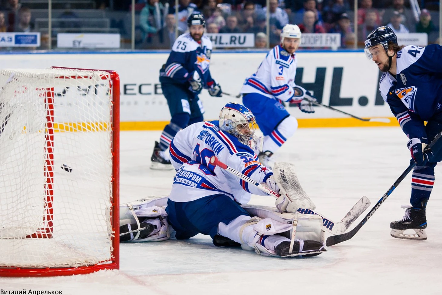 Коварж, Шестеркин, Гол