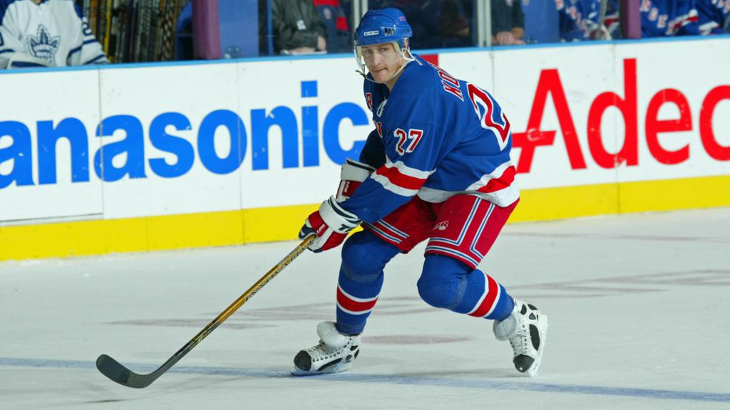 Новый тренер «Куньлуня» – легенда НХЛ. Лучшие голы Алексея Ковалева