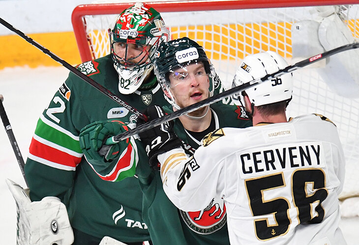 «Адмирал» зарубился с «Ак Барсом» в первом матче: мог и победить, но было слишком много удалений 