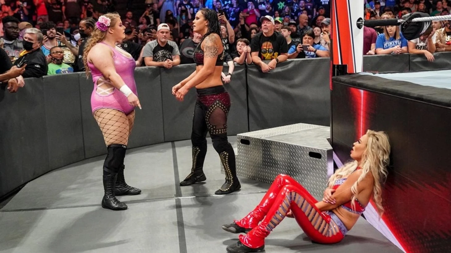 Обзор WWE Draft 2021: Monday Night RAW 04.10.2021, изображение №8