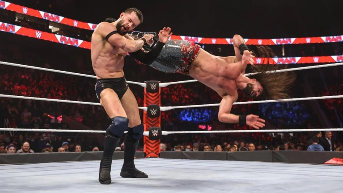 Обзор WWE Monday Night RAW 29.11.2021, изображение №3