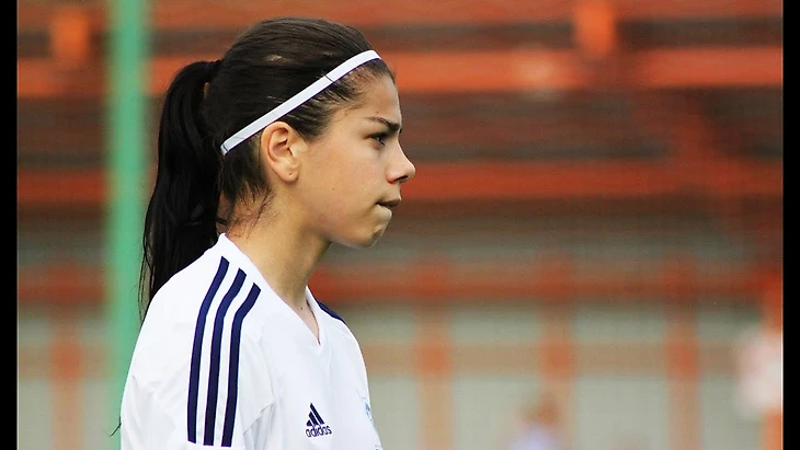 Надежда Карпова