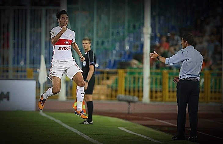 Ивелин Попов забивает Рубину