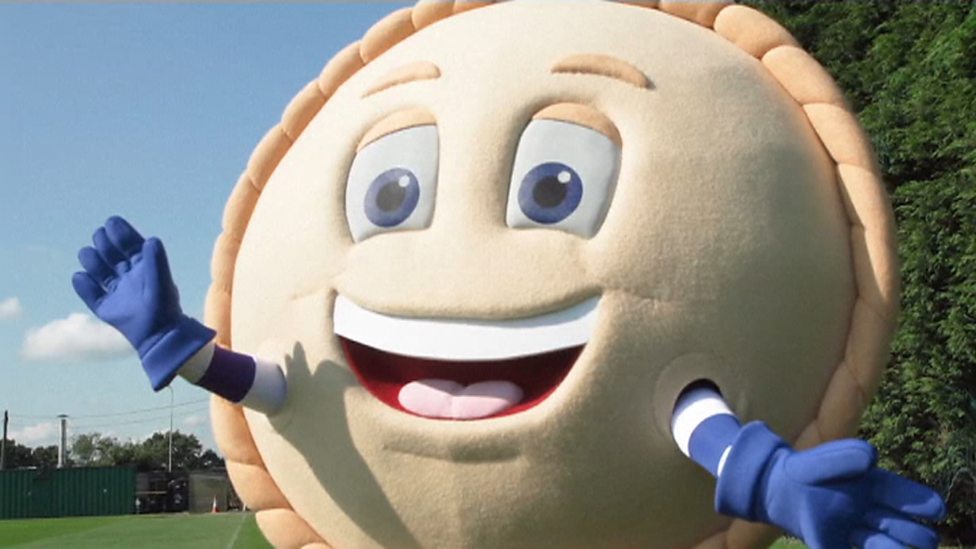 Новый маскот «Уигана» – пирог Красти. Клуб базируется в пироговой столице Англии