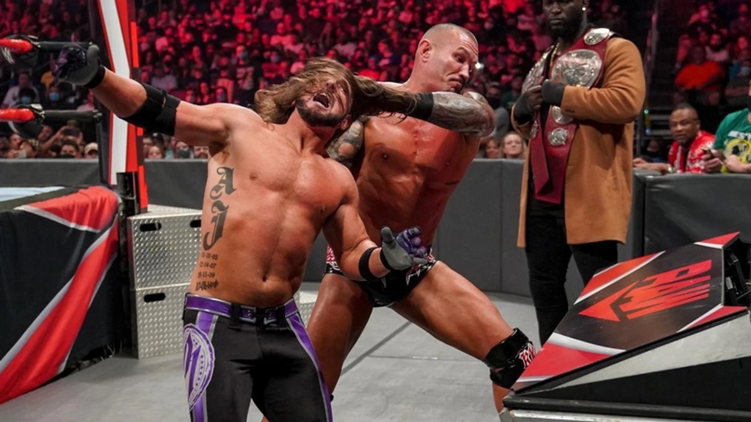 Обзор WWE Monday Night RAW 09.08.2021, изображение №26