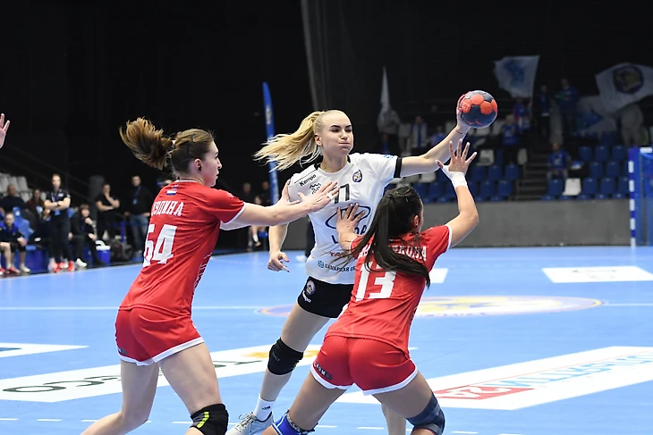 Olimpbet Суперлига. Мюнхаузеновский рецепт ничьей от "Лады" и потерянные после перерыва астраханки, изображение №3