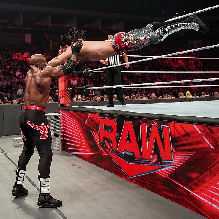 Обзор WWE Monday Night RAW 17.01.2022, изображение №29
