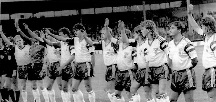 команда прощается с болельщиками в последний раз